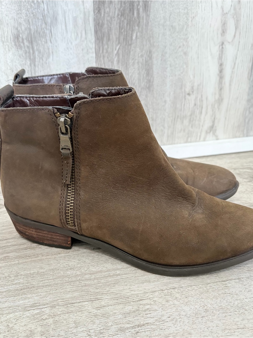 Lauren Ralph Lauren Shira ankle boots Womens 7 Brown Bootie Academia Preppy